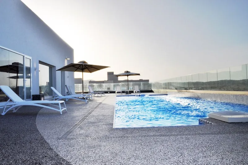 SKY HOUSE — photo 3